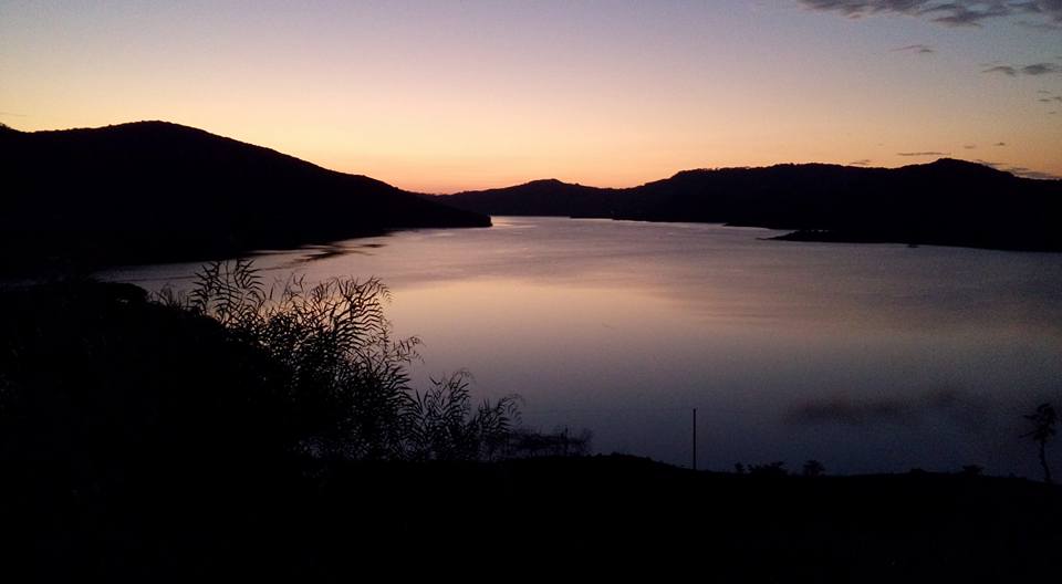 Vista do lago da Barragem Garibaldi em cerro negro #cerronegrosc